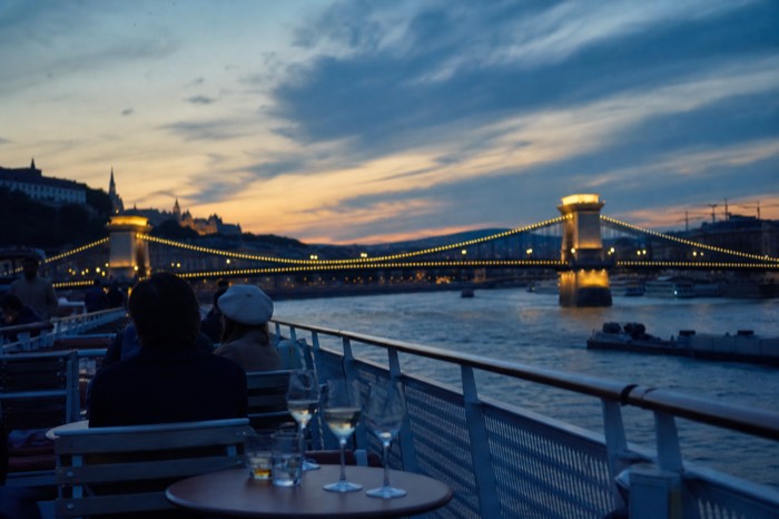 Unlimited Prosecco, Beer, Aperol & Limoncello Spritz Cruise in Budapest