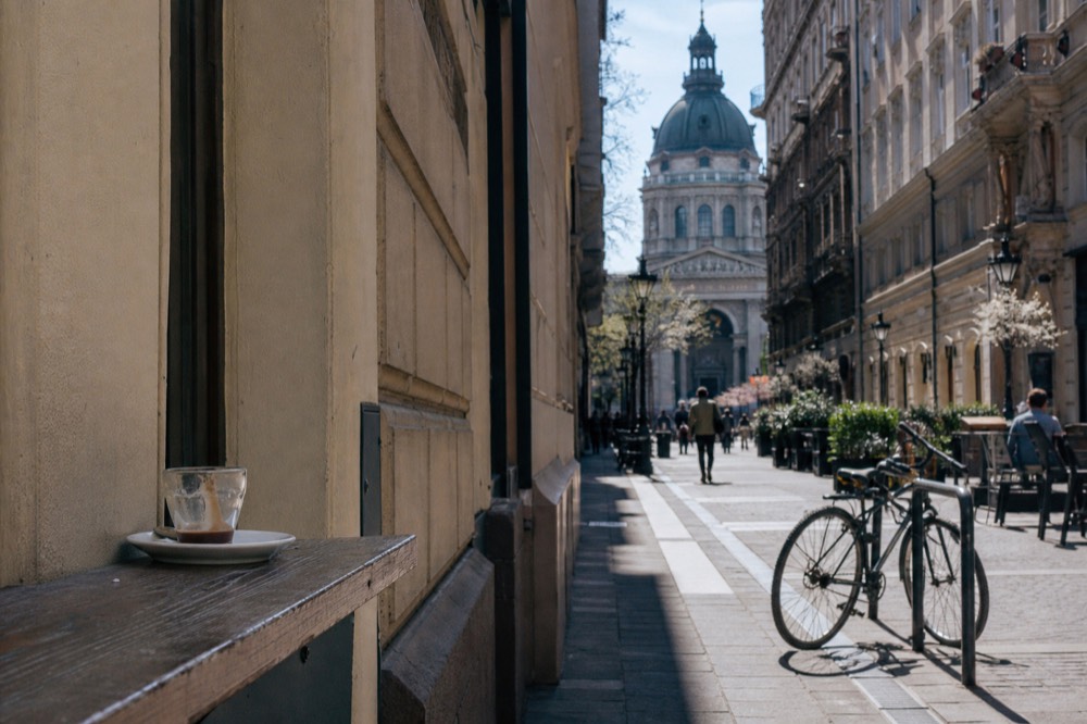 St. Stephen's Basilica and the surrounding Pest streets on a walking route, no text, no logos, no people