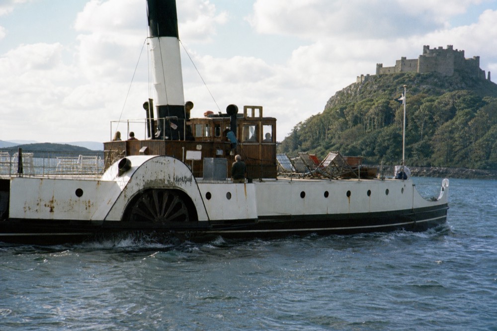 Historic paddle steamer boat on the Danube with Budapest landmarks, no text, no logos, no people